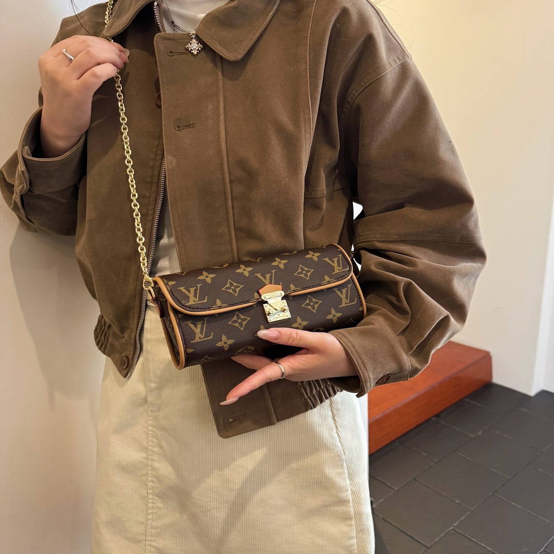 Louis Vuitton S Lock - Image 4