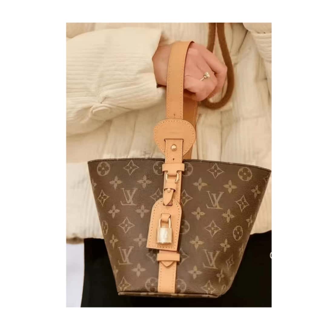 LV classic vintage small bucket bag - Image 2